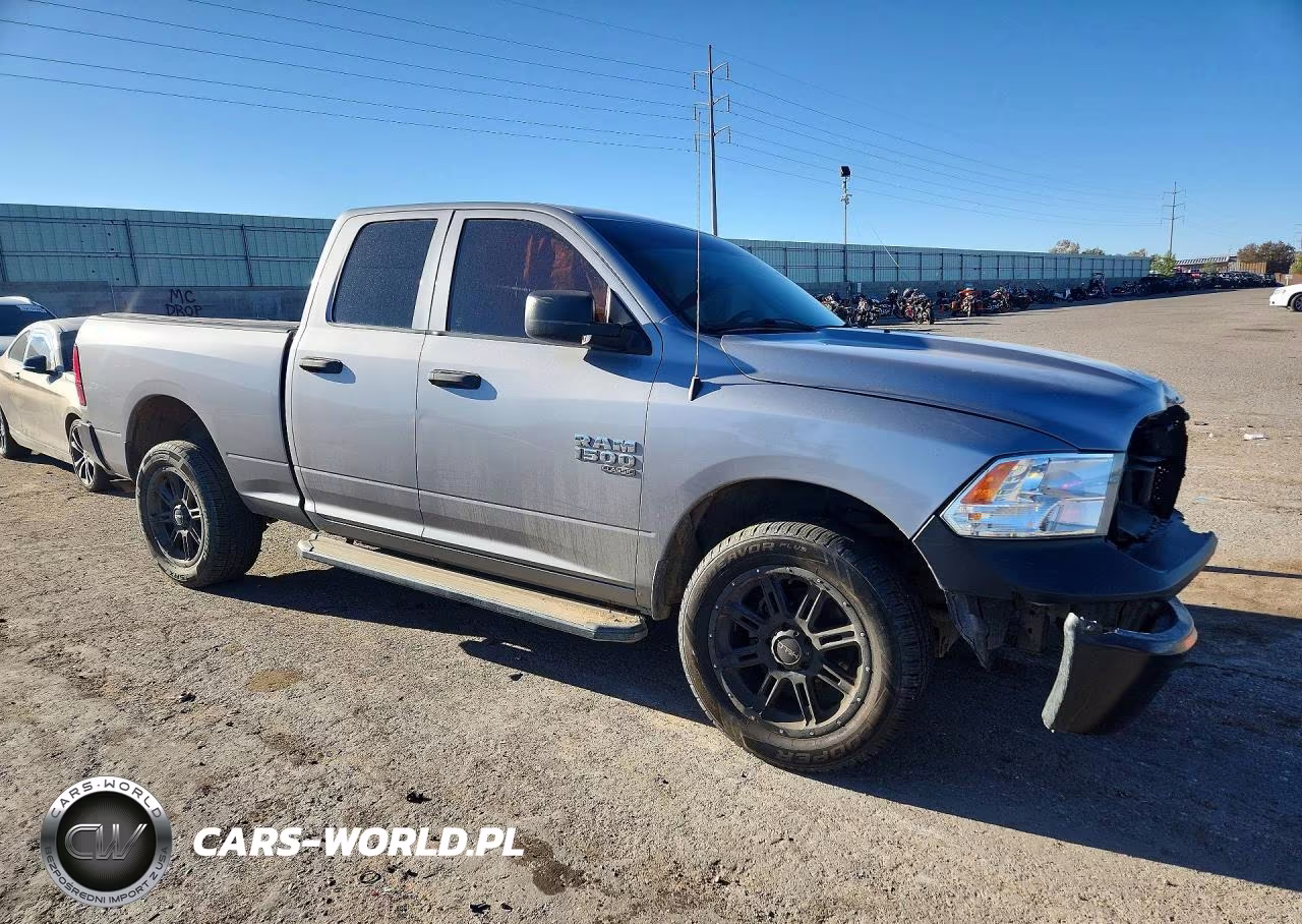 2020 Ram 1500 Classic Tradesman VIN:1C6RR7FG3LS130168 - 4