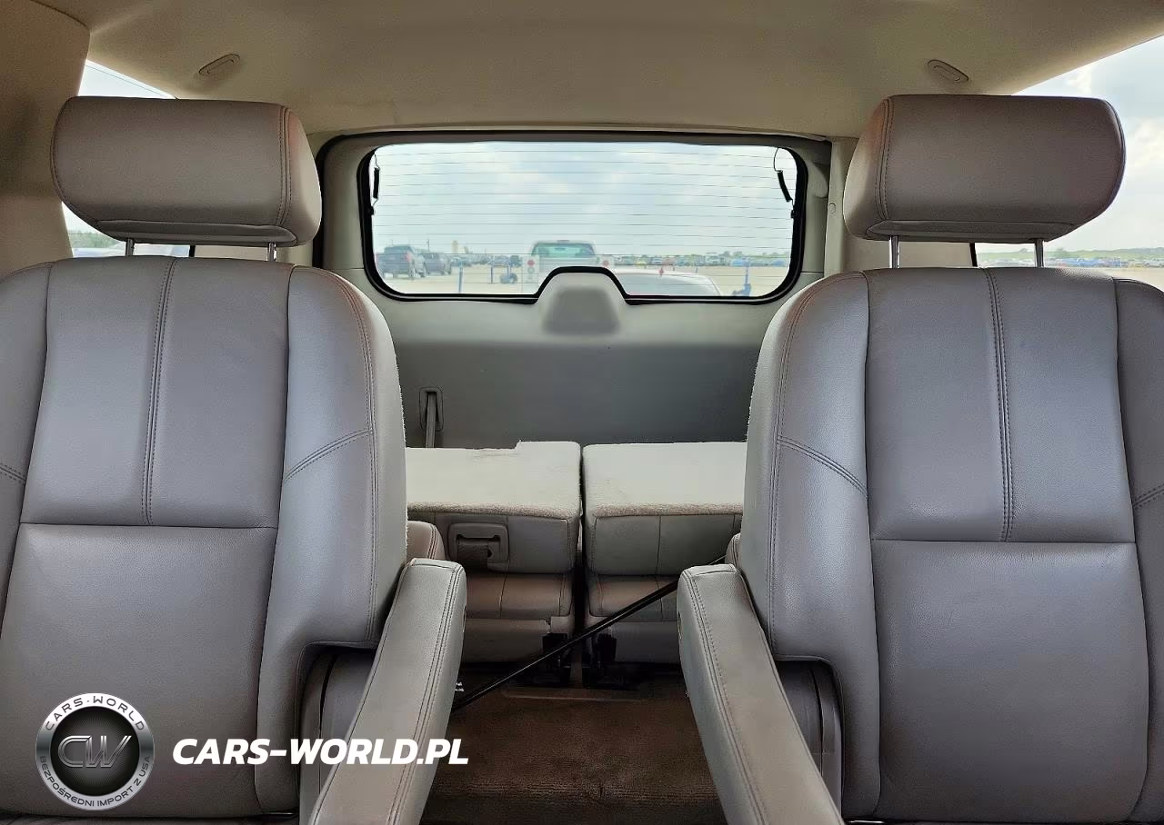 2008 Chevrolet Tahoe K1500 VIN:1GNFK130X8R141419 - 10