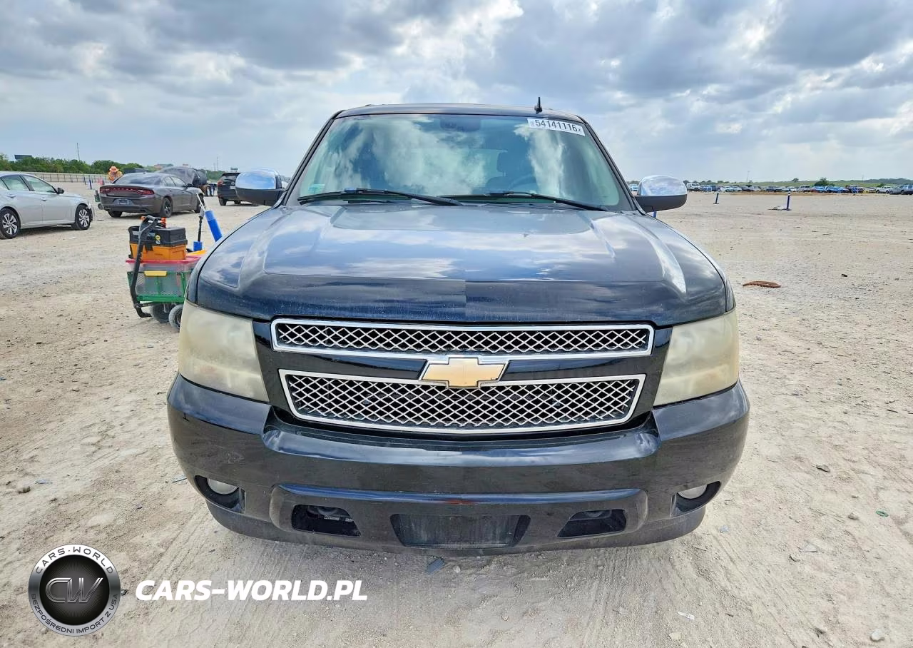 2008 Chevrolet Tahoe K1500 VIN:1GNFK130X8R141419 - 5