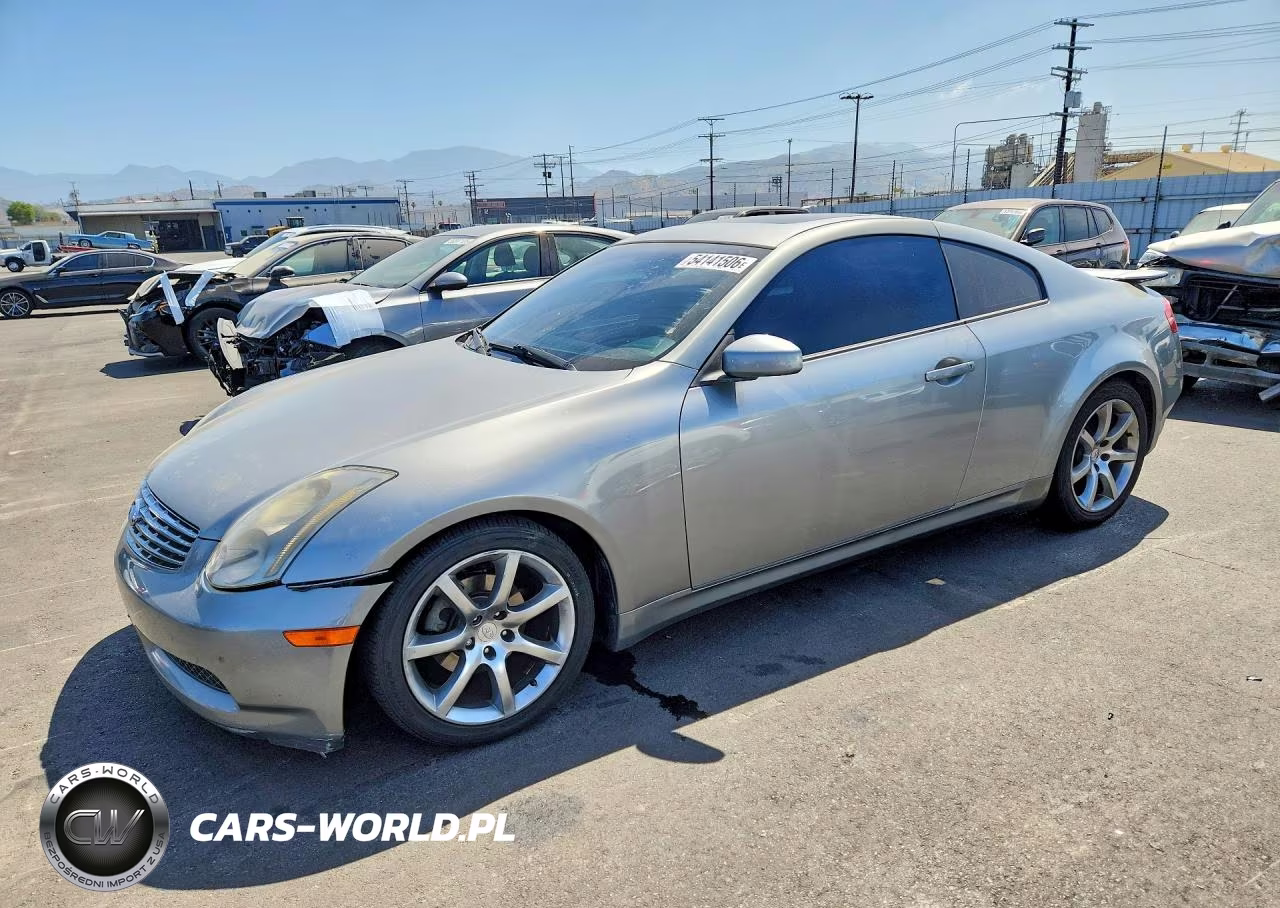 2003 Infiniti G35 Base