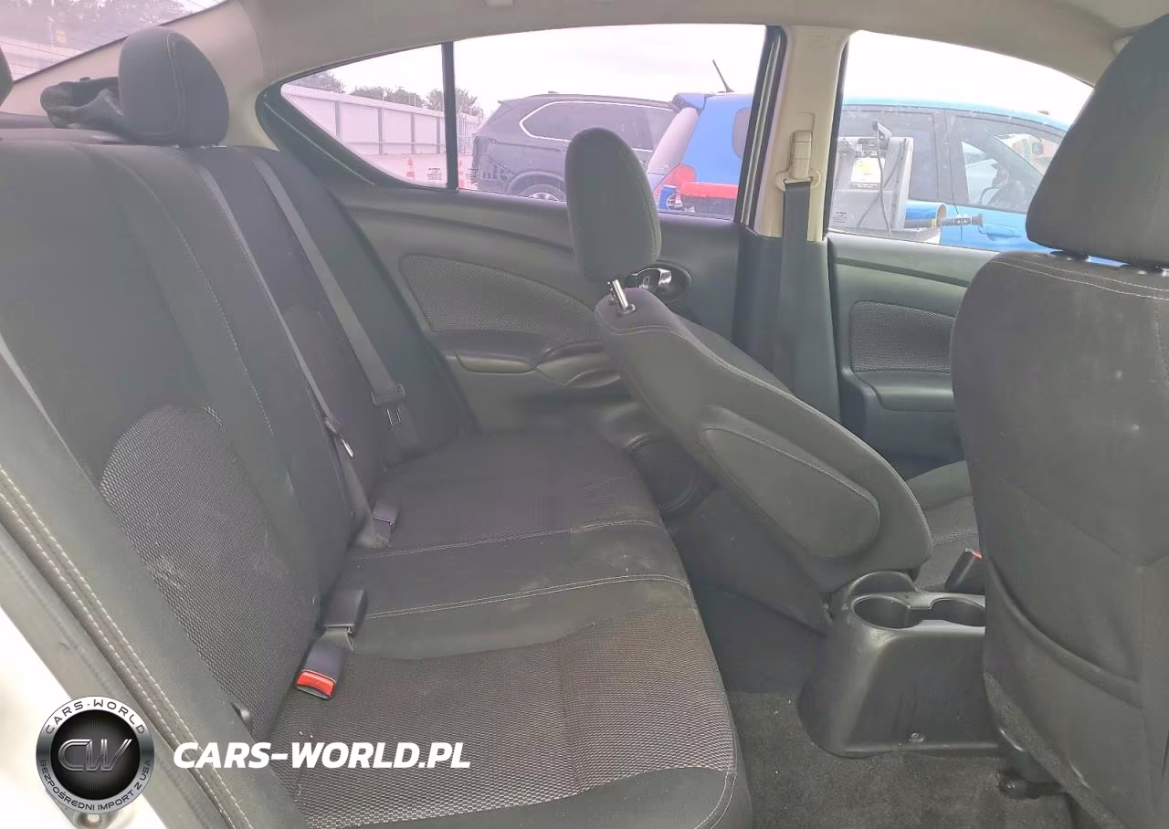 2018 Nissan Versa Sv VIN:3N1CN7AP7JK397514 - 10