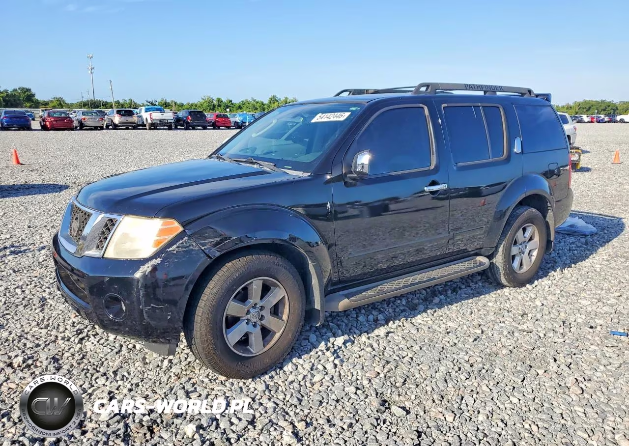 2010 Nissan Pathfinder S Fe+