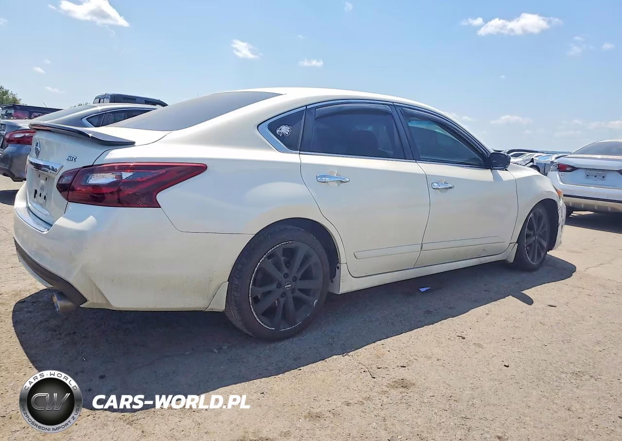 2017 Nissan Altima 2.5 Sr VIN:1N4AL3AP8HC182006 - 3