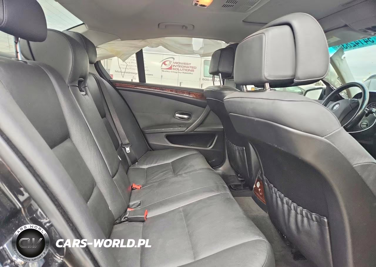 2008 BMW 528 Xi VIN:WBANV135X8CZ52886 - 10