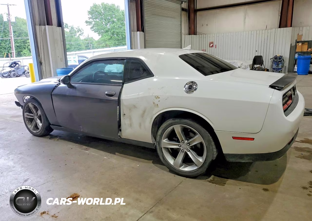 2015 Dodge Challenger Sxt VIN:2C3CDZAG1FH873881 - 2