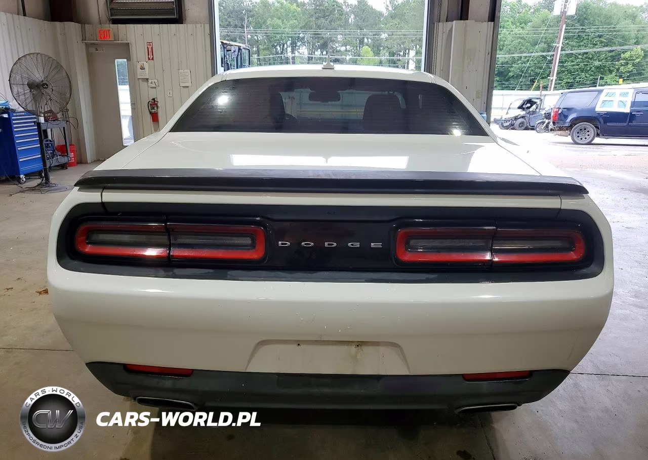 2015 Dodge Challenger Sxt VIN:2C3CDZAG1FH873881 - 6
