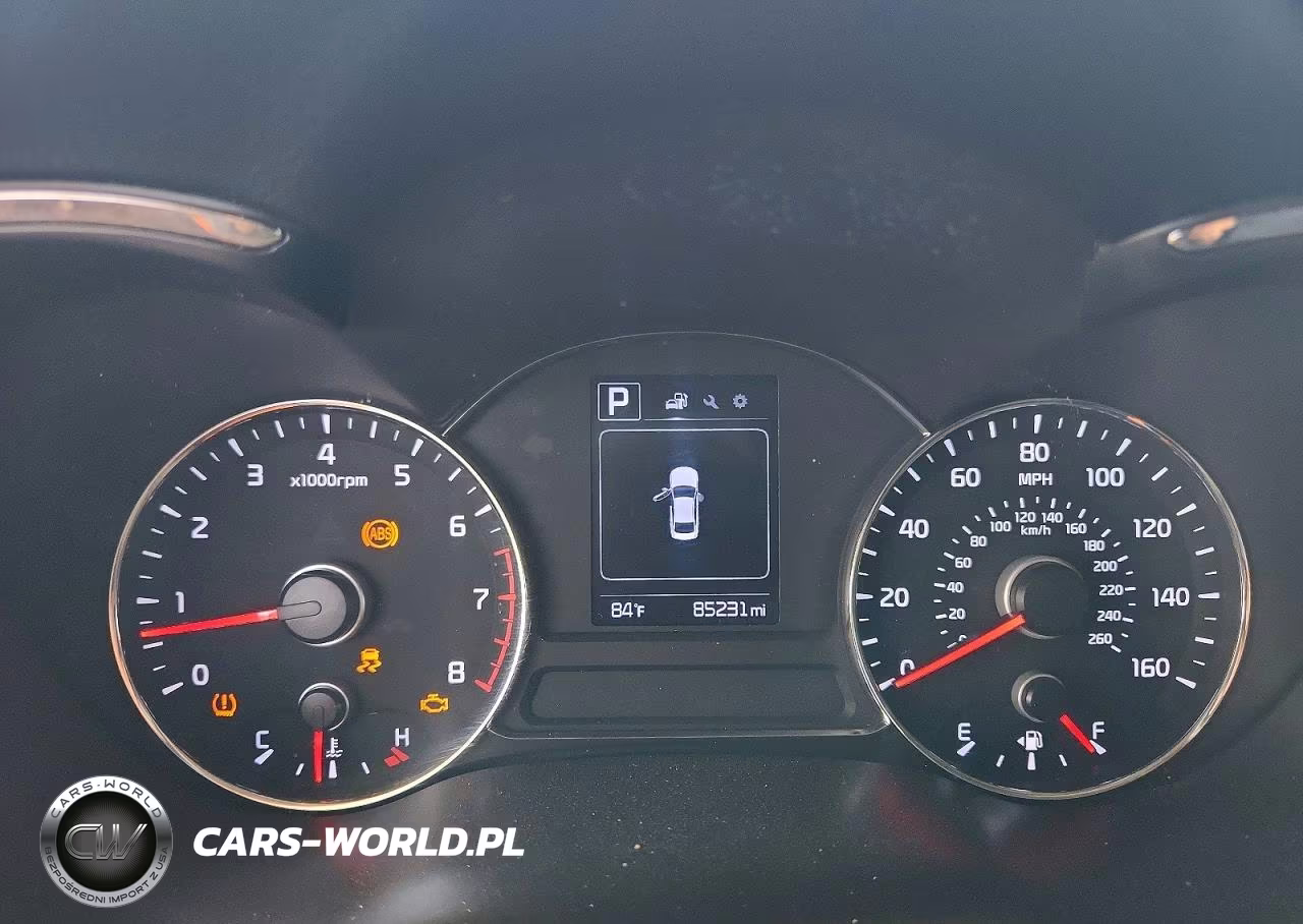 2018 Kia Forte Lx VIN:3KPFK4A77JE276403 - 9