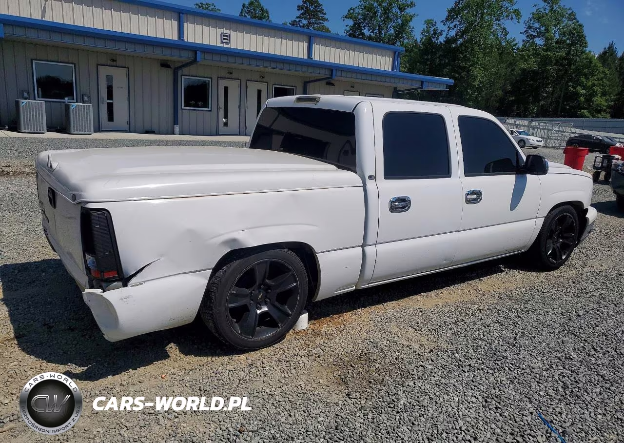2007 Chevrolet Silverado C1500 Classic Crew Cab VIN:2GCEC13V871183365 - 3
