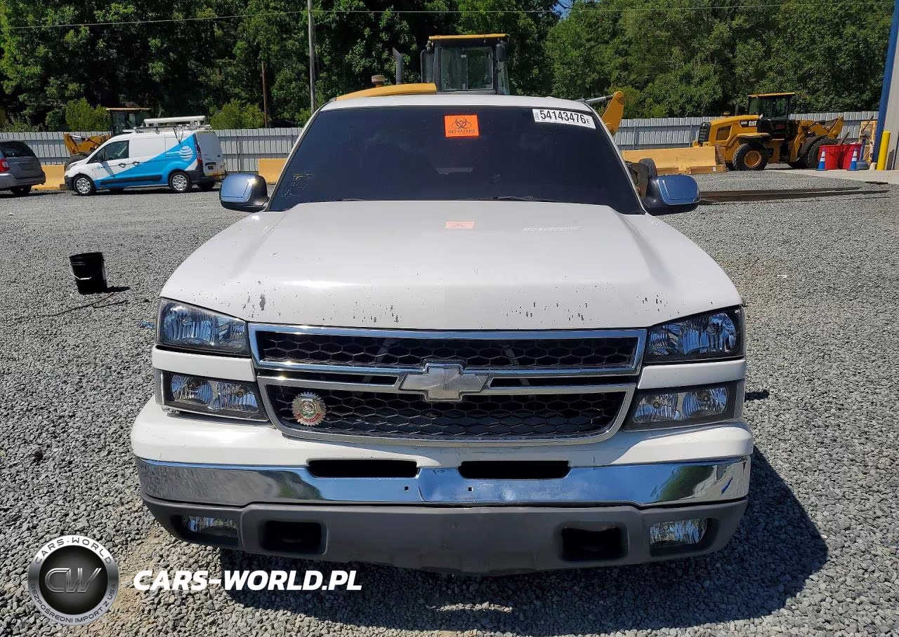2007 Chevrolet Silverado C1500 Classic Crew Cab VIN:2GCEC13V871183365 - 5