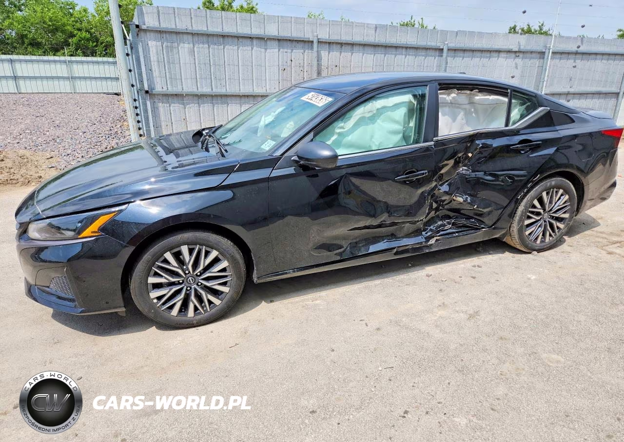 2026 Nissan Altima Sv