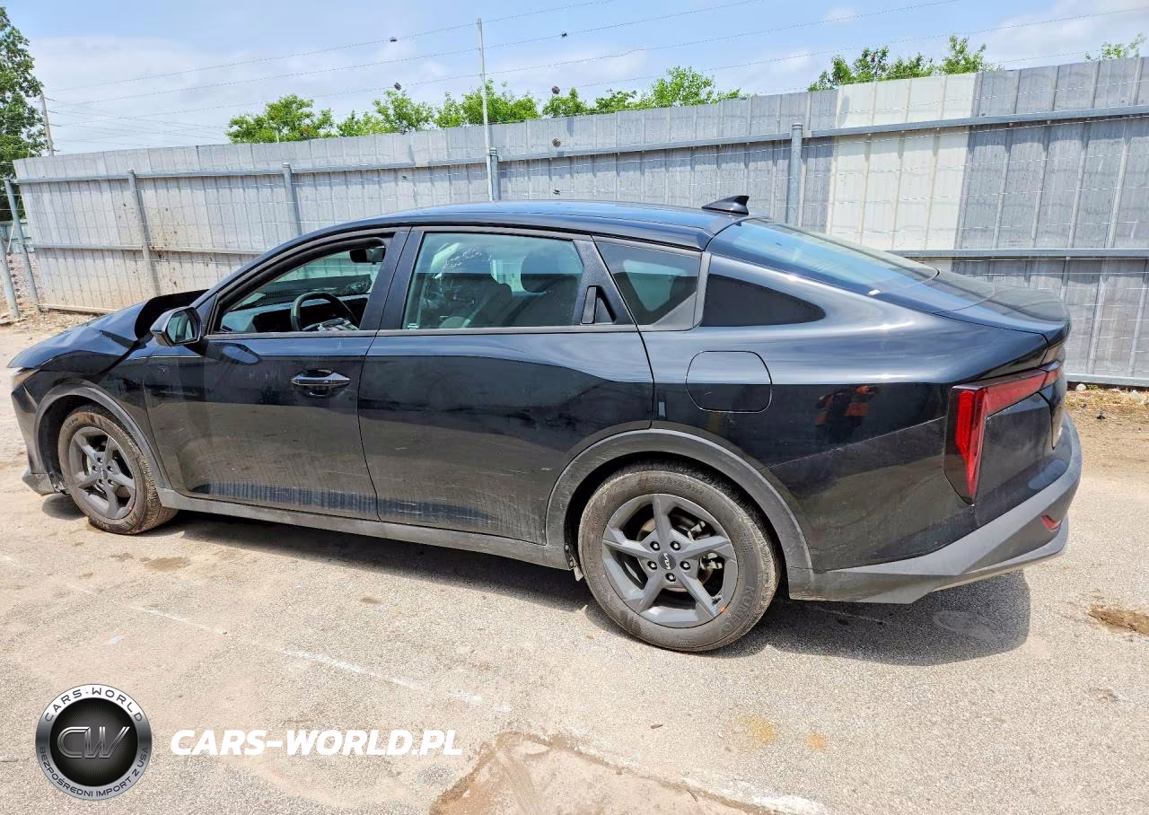 2026 Kia K4 Lxs VIN:3KPFT4DEXTE262408 - 2