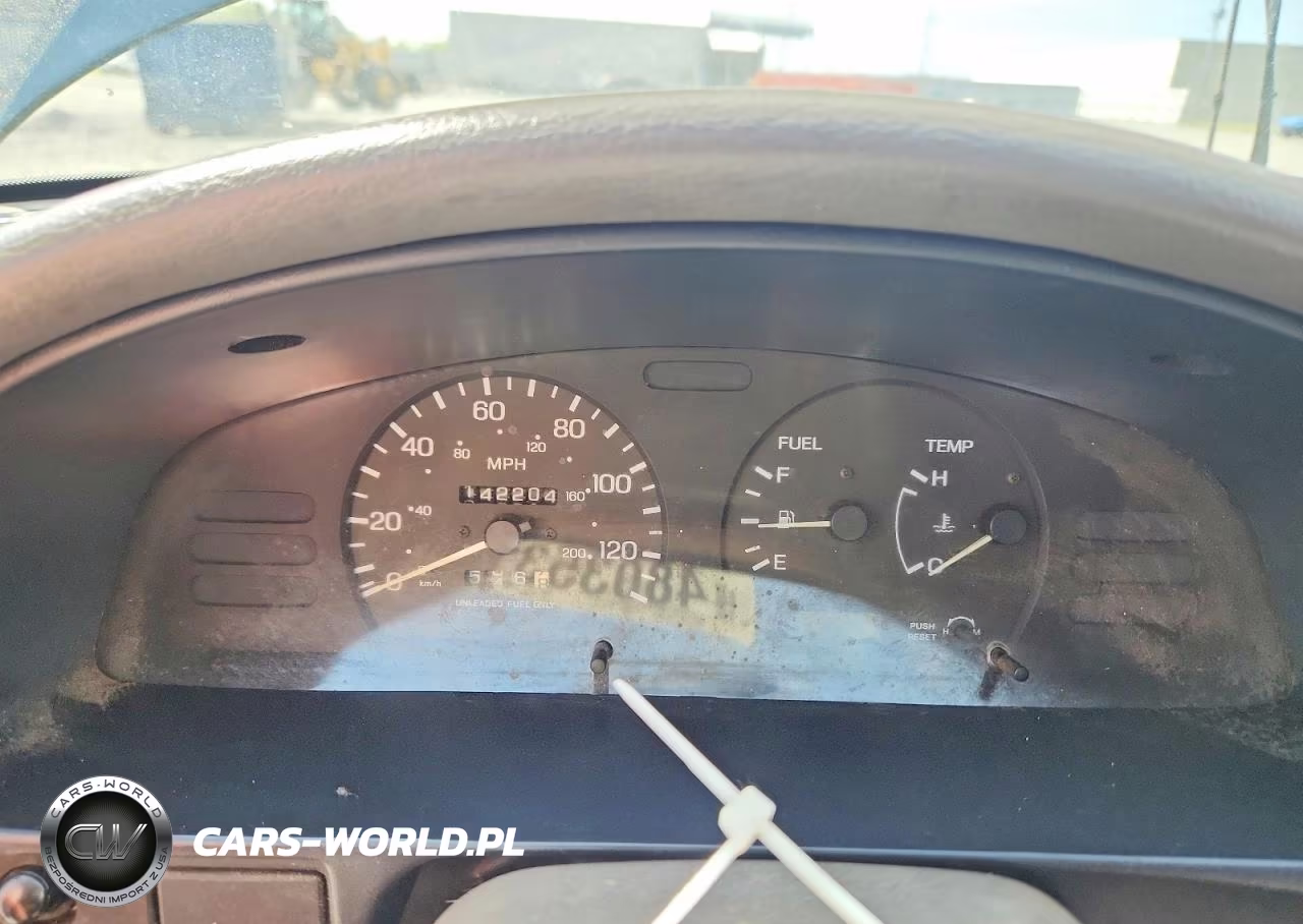 1994 Nissan Sentra E VIN:1N4EB31P2RC776998 - 9