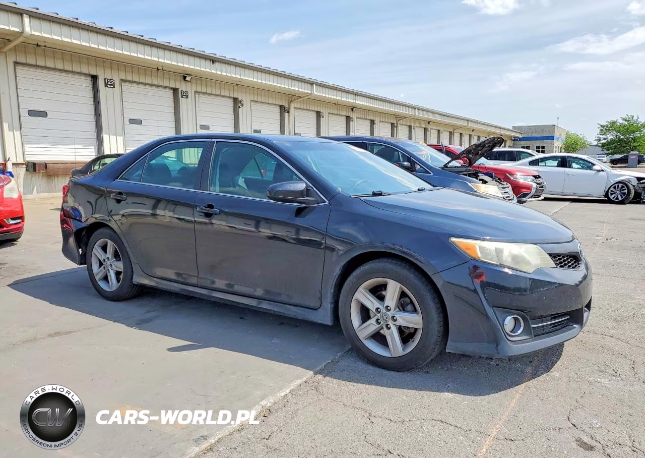 2012 Toyota Camry Se VIN:4T1BF1FK4CU064217 - 4