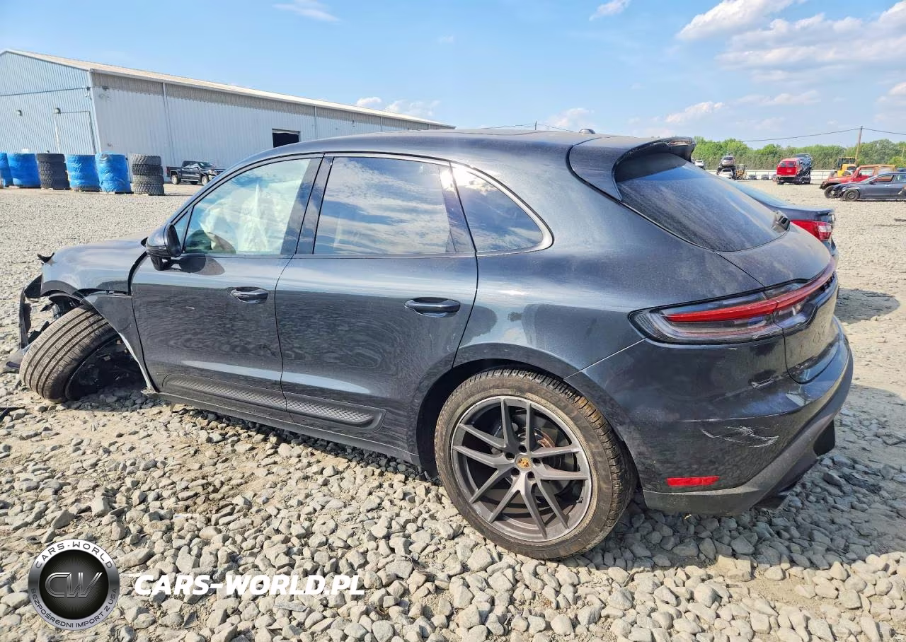 2023 Porsche Macan Base VIN:WP1AA2A51PLB07590 - 2