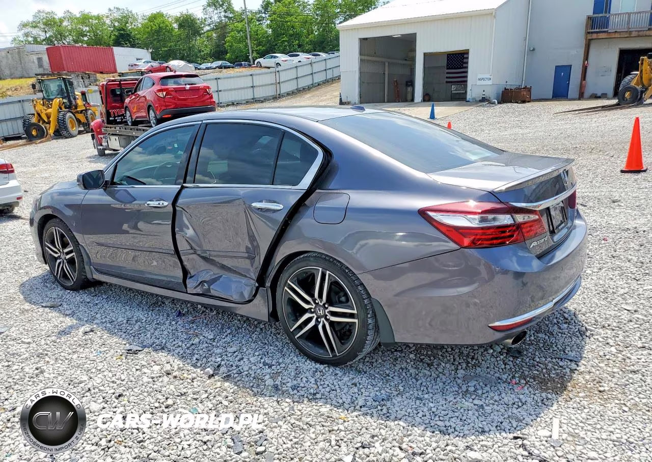 2017 Honda Accord Touring VIN:1HGCR3F96HA045316 - 2