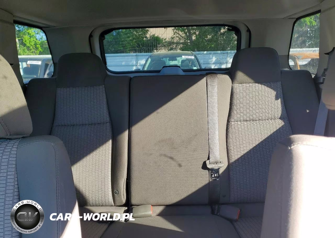 2008 Jeep Grand Cherokee Laredo VIN:1J8GR48K88C244029 - 10