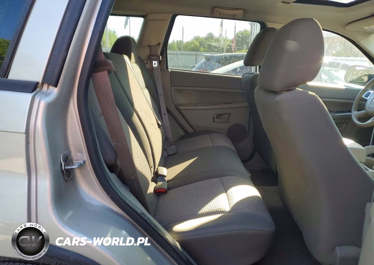 2008 Jeep Grand Cherokee Laredo VIN:1J8GR48K88C244029 - 11