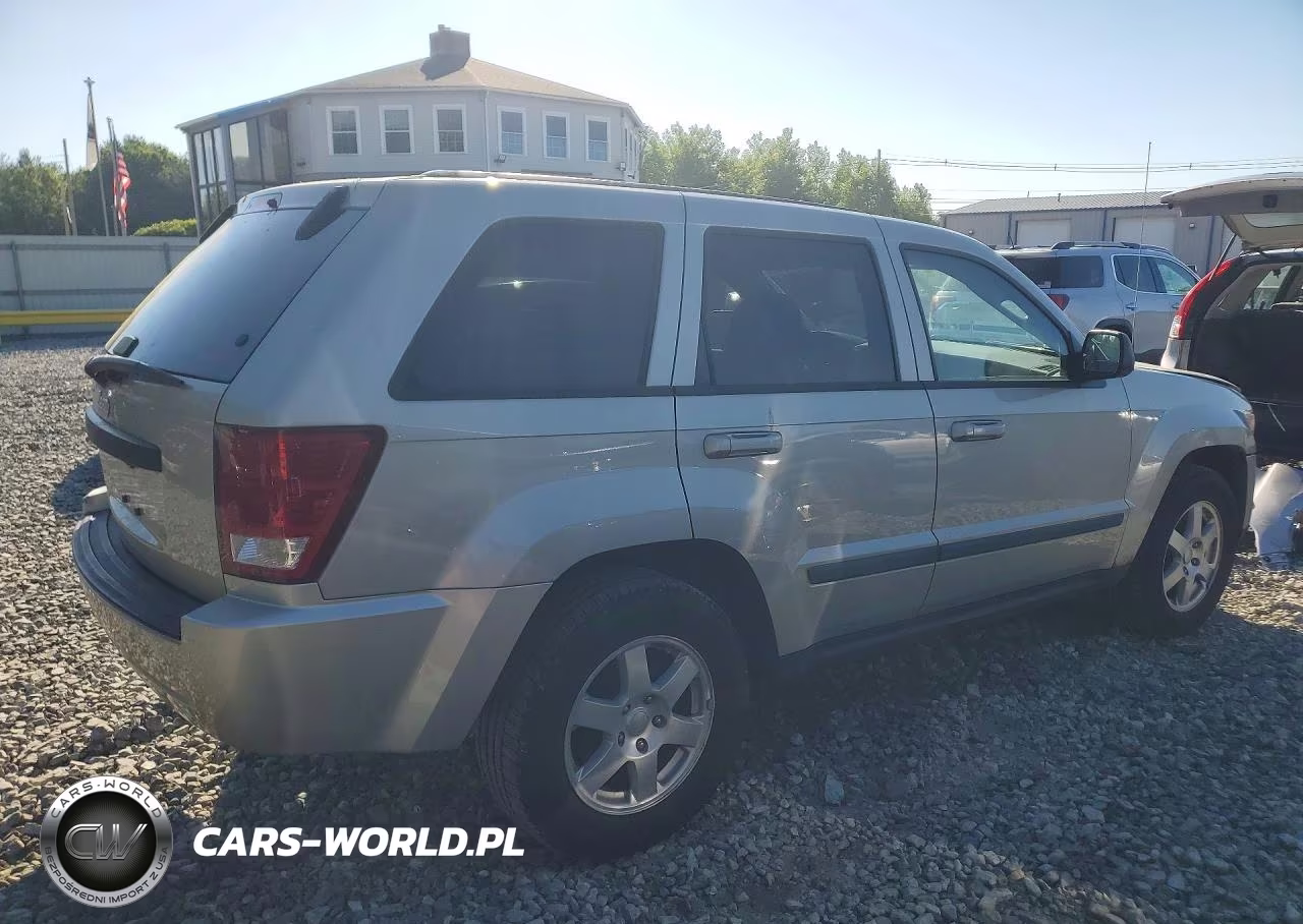 2008 Jeep Grand Cherokee Laredo VIN:1J8GR48K88C244029 - 3