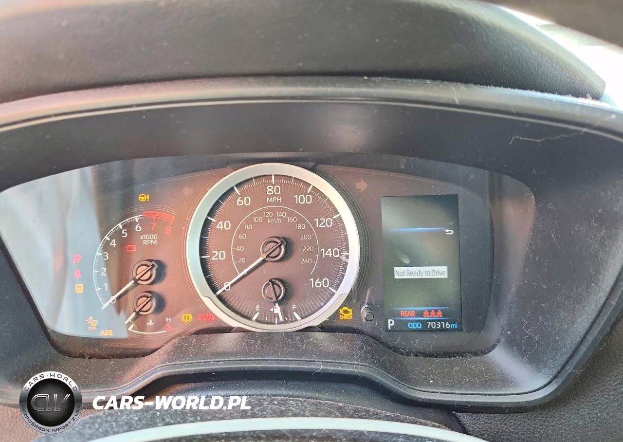 2021 Toyota Corolla Le VIN:5YFEPMAE2MP187529 - 9