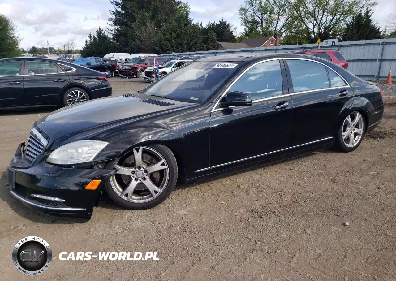 2013 Mercedes-Benz S 550 4Matic