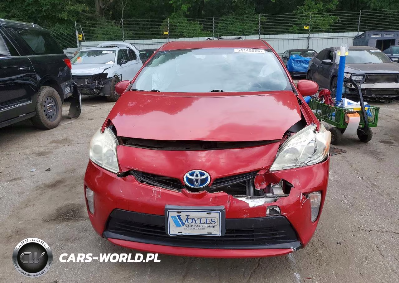 2014 Toyota Prius Two VIN:JTDKN3DUXE0367519 - 5