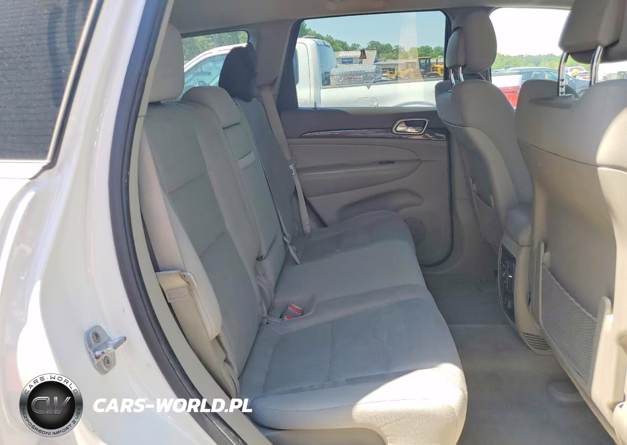 2011 Jeep Grand Cherokee Laredo VIN:1J4RR4GG5BC577187 - 11
