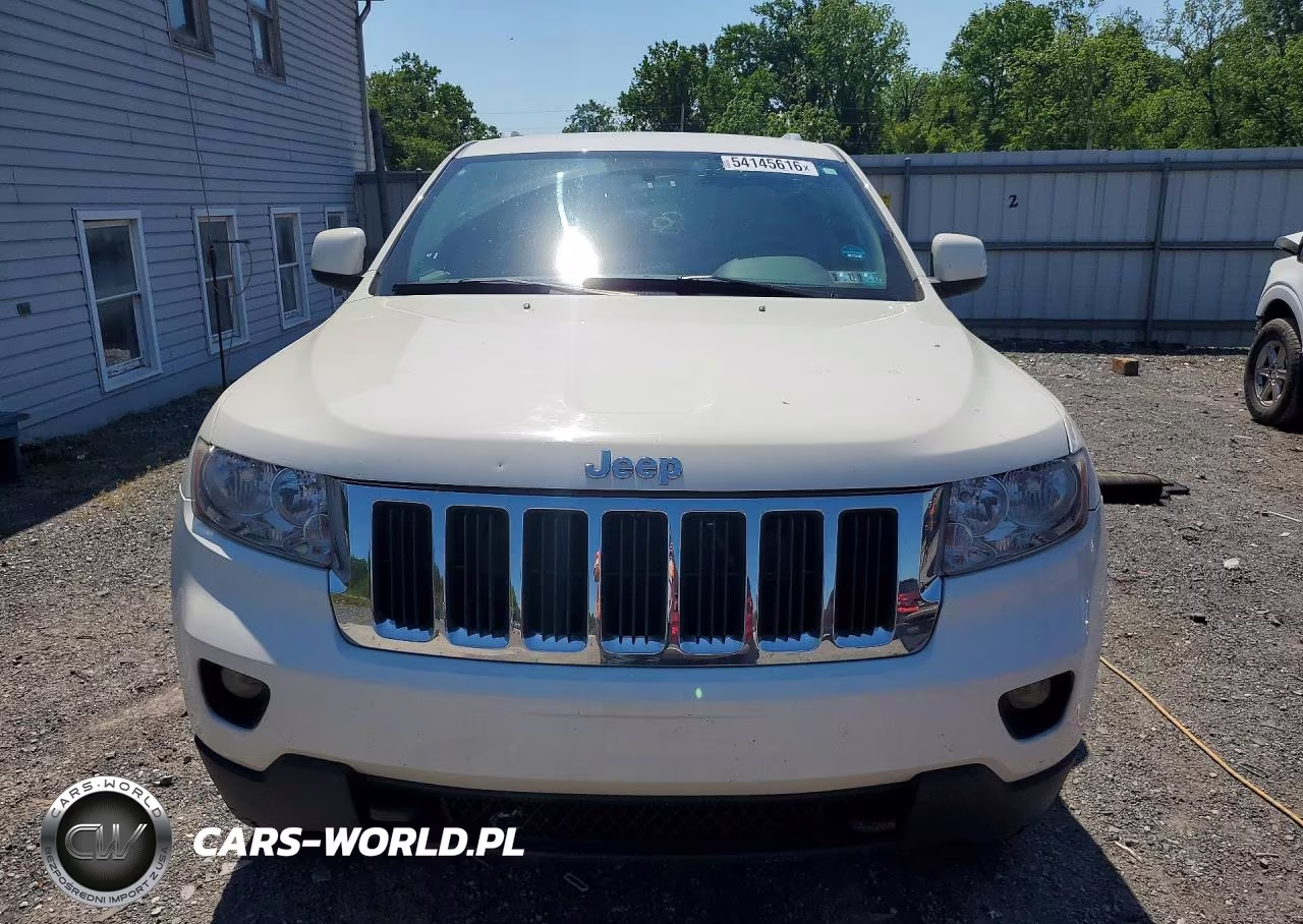 2011 Jeep Grand Cherokee Laredo VIN:1J4RR4GG5BC577187 - 5