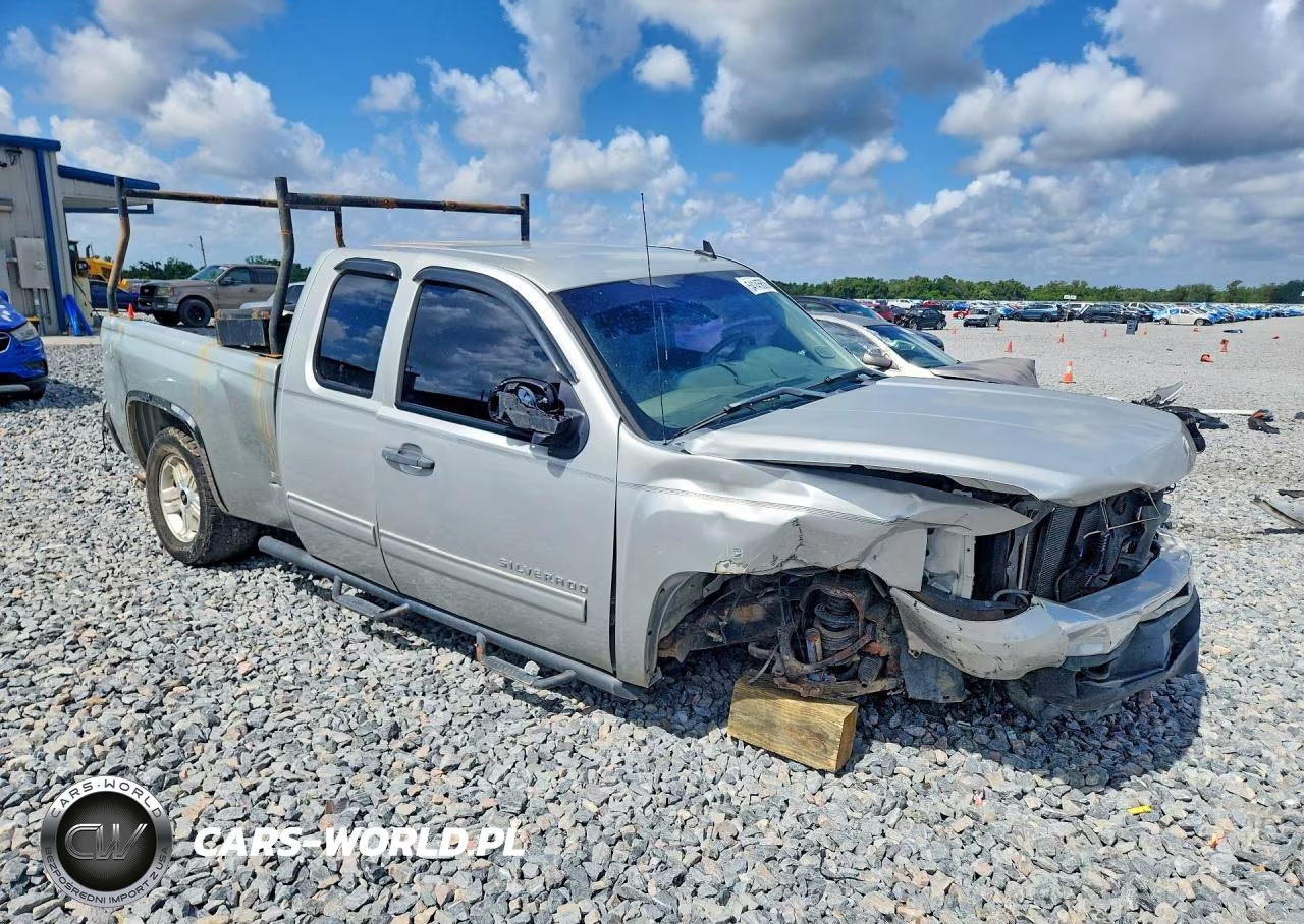 2011 Chevrolet Silverado K1500 Lt VIN:1GCRKSE36BZ408078 - 4