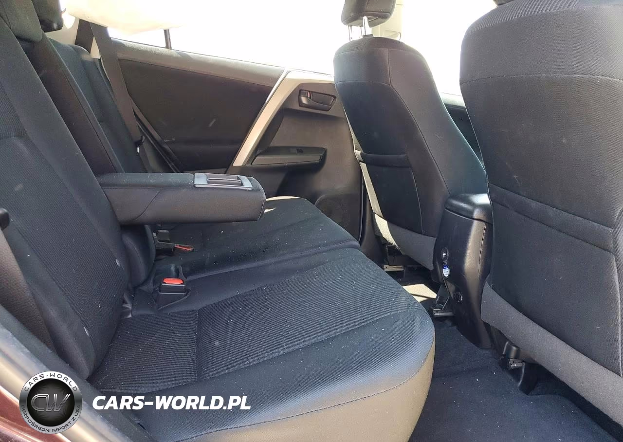 2018 Toyota Rav4 Le VIN:2T3ZFREVXJW419789 - 11