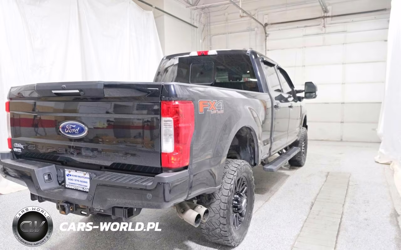 2019 Ford F250 Super Duty VIN:1FT7W2BT2KEF32615 - 4