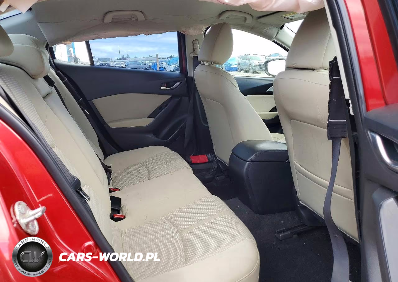 2018 Mazda 3 Sport VIN:3MZBN1U76JM161150 - 10