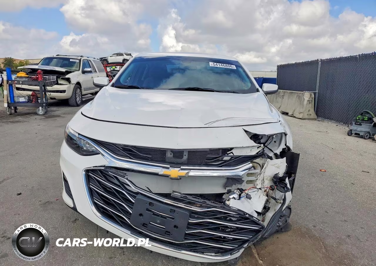 2019 Chevrolet Malibu Lt VIN:1G1ZD5ST6KF115209 - 5