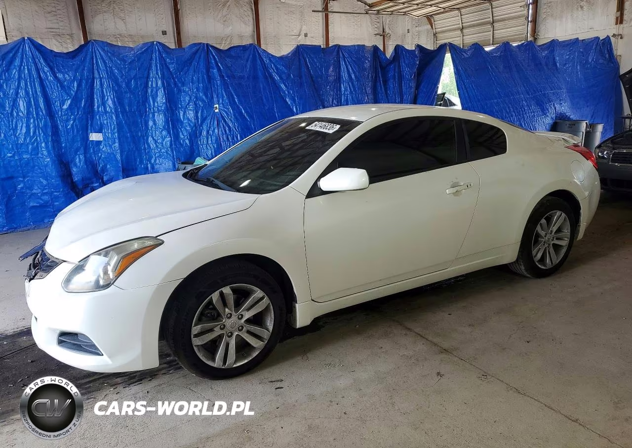 2013 Nissan Altima S – zdjęcie 1 z 12