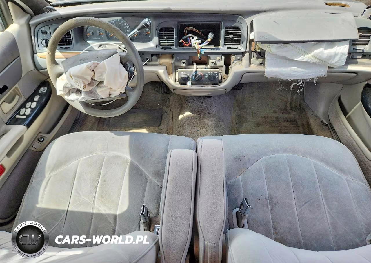 1997 Ford Crown Victoria VIN:2FALP73W9VX113655 - 8