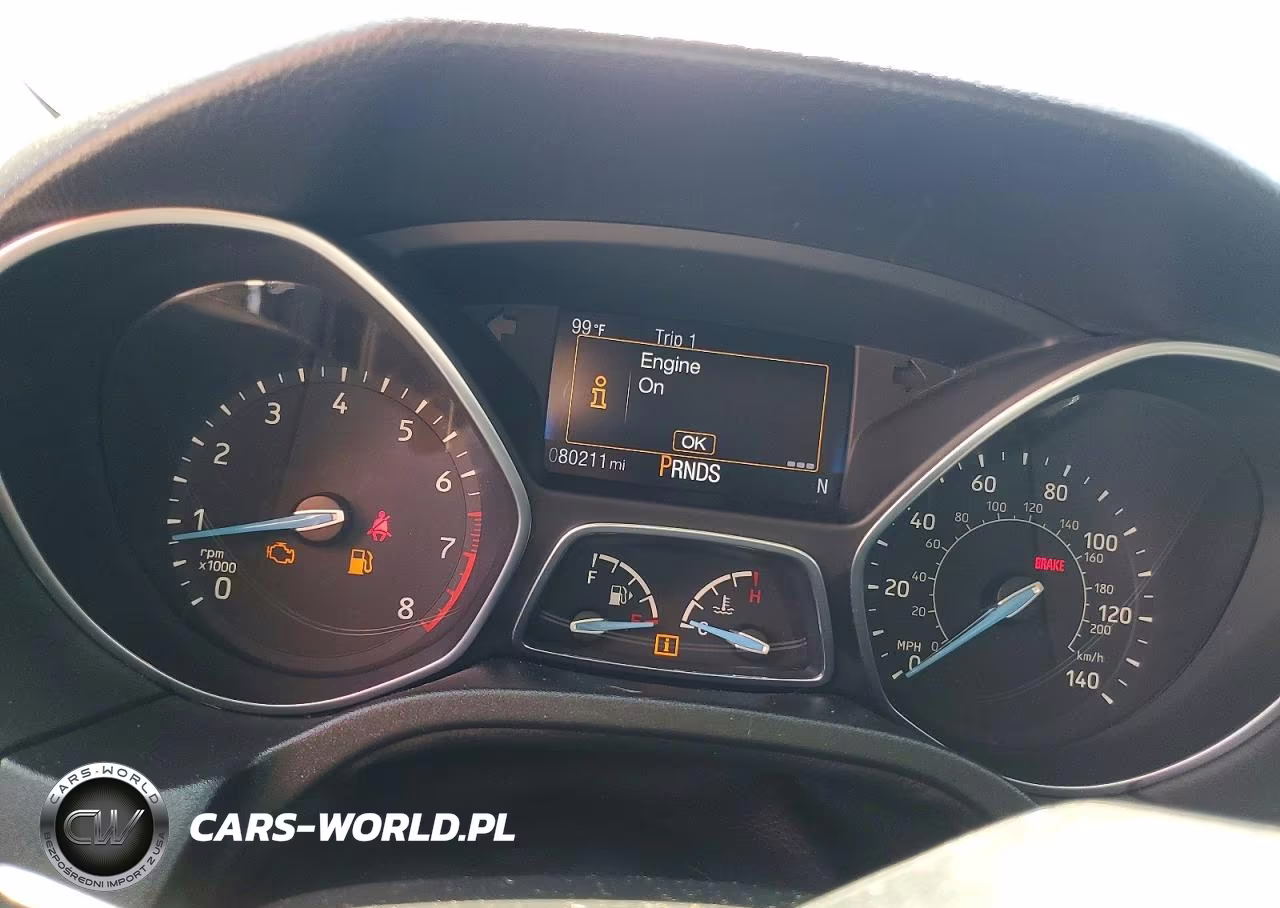 2017 Ford Focus Titanium VIN:1FADP3J23HL287400 - 9