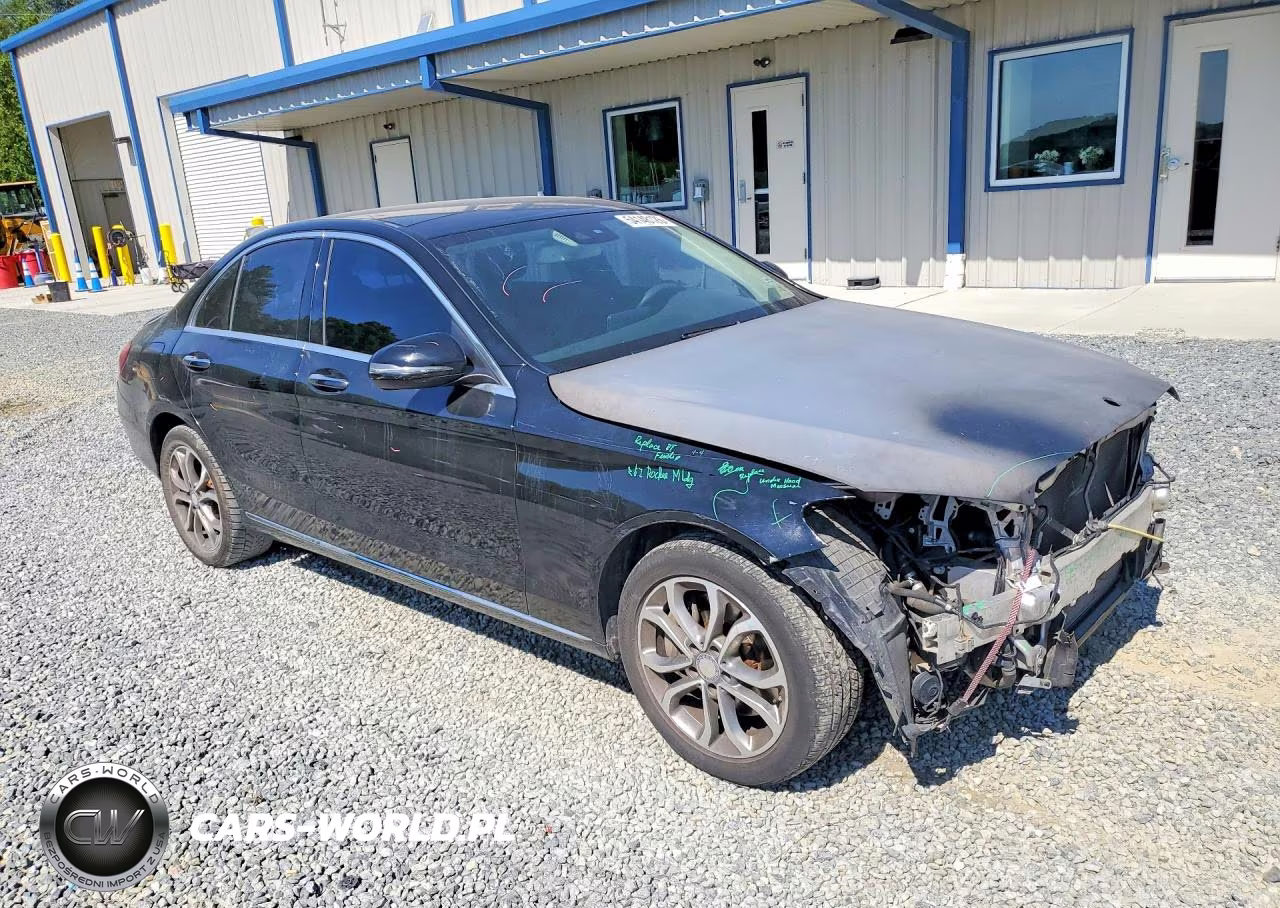 2017 Mercedes-Benz C 300 4Matic VIN:55SWF4KB0HU204601 - 4