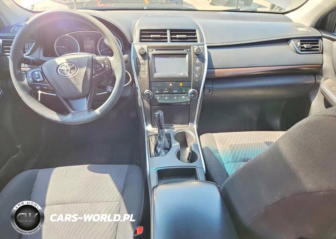 2017 Toyota Camry Le VIN:4T1BF1FK1HU412157 - 8