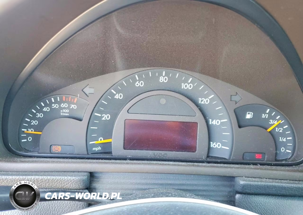 2001 Mercedes-Benz C 320 VIN:WDBRF64JX1F030602 - 9
