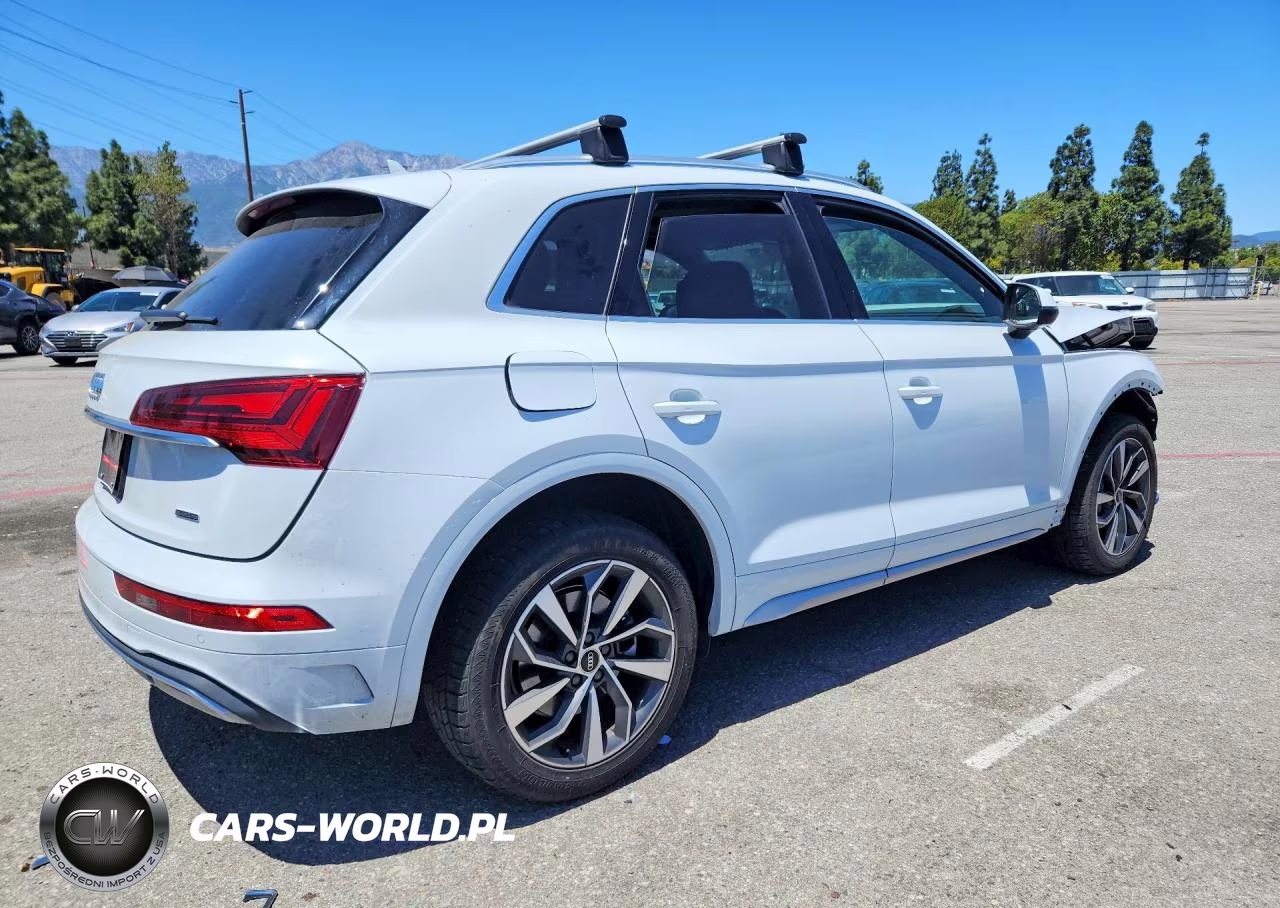 2021 Audi Q5 Premium VIN:WA1AAAFY5M2030961 - 3