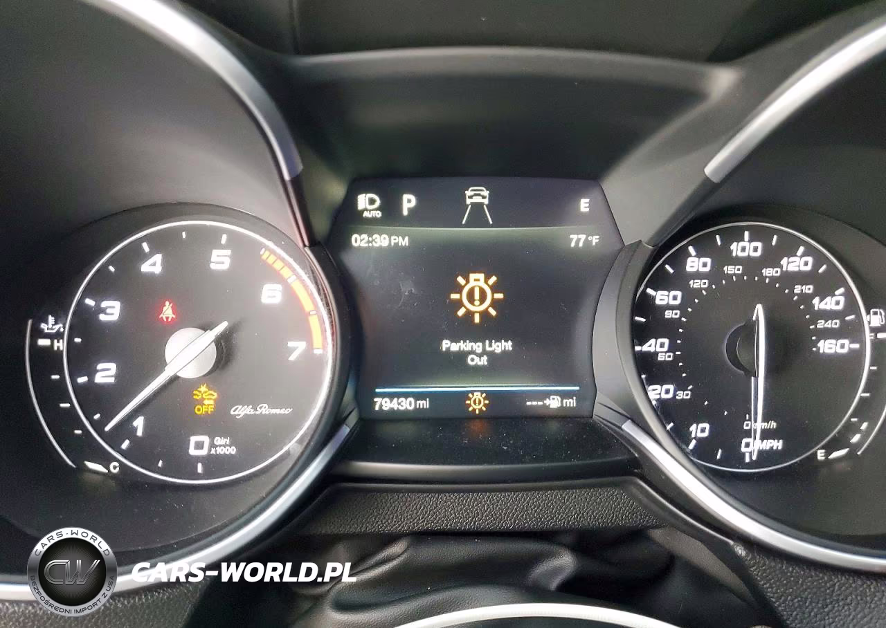 2018 Alfa Romeo Stelvio Ti Luxury VIN:ZASFAKRN6J7C28781 - 9