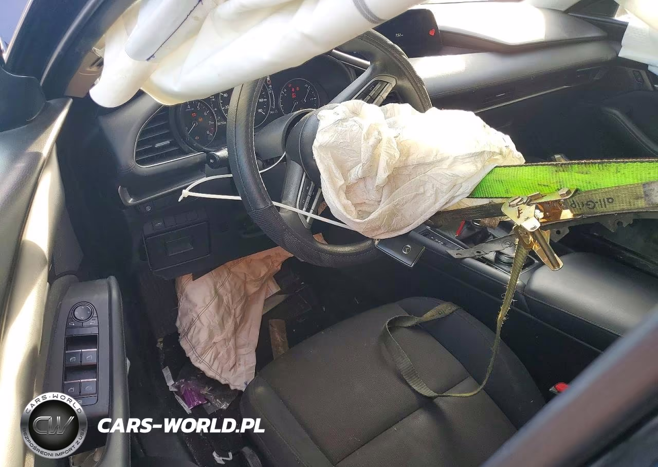 2020 Mazda 3 VIN:JM1BPABL8L1167075 - 8