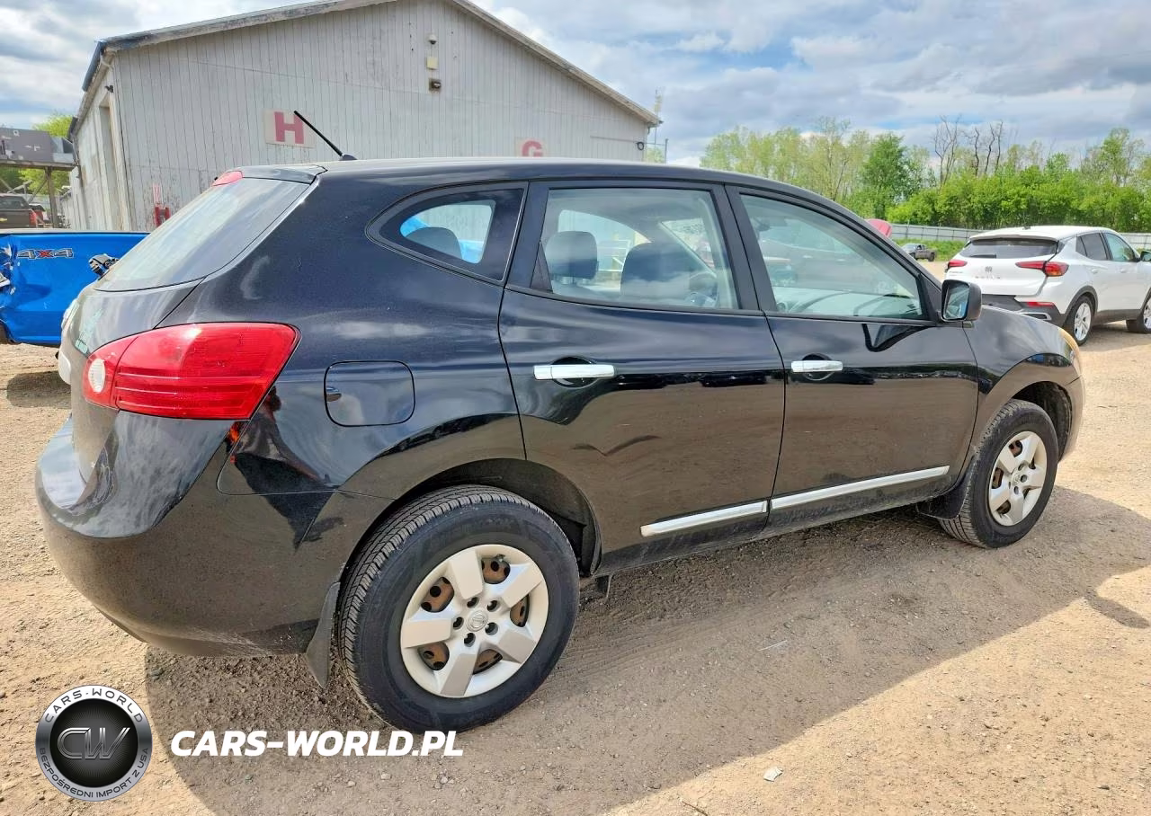 2014 Nissan Rogue Select S VIN:JN8AS5MV1EW712298 - 3