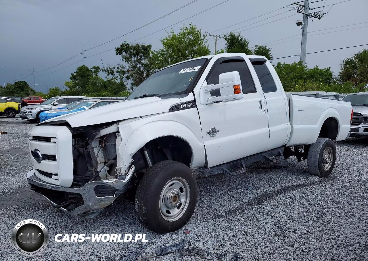 2013 Ford F250 Super Duty – zdjęcie 1 z 12