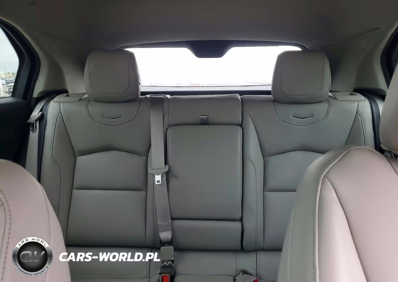2022 Cadillac Xt4 Luxury VIN:1GYAZAR44NF100199 - 10