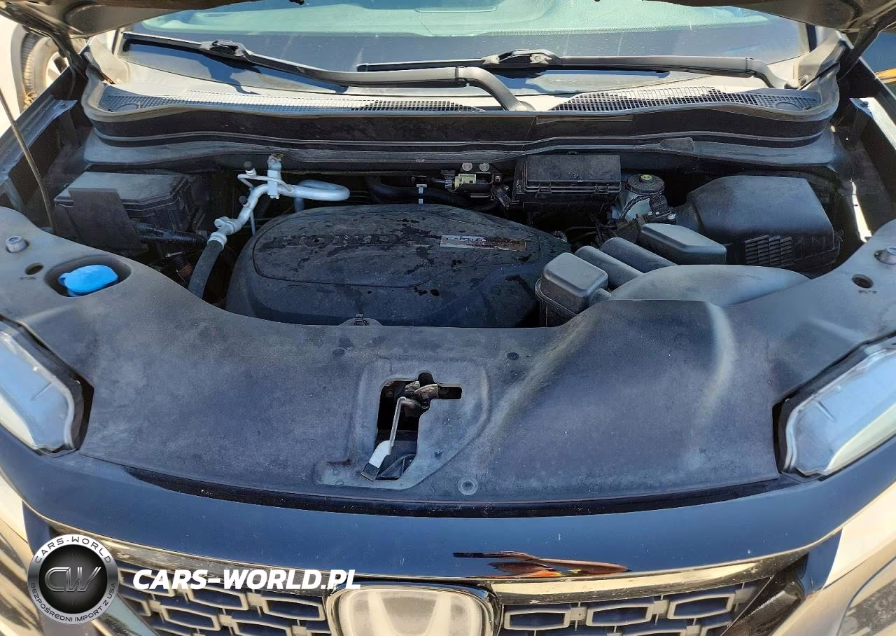 2019 Honda Passport Touring VIN:5FNYF7H96KB004927 - 12