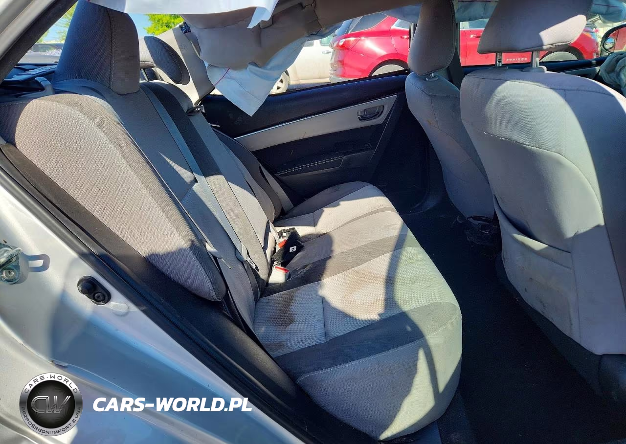 2017 Toyota Corolla Le VIN:2T1BURHE0HC936042 - 10