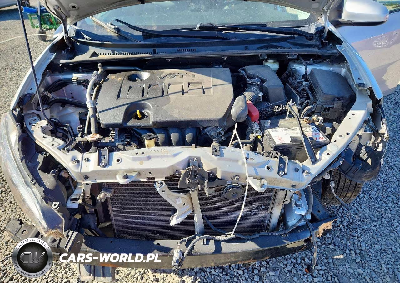 2017 Toyota Corolla Le VIN:2T1BURHE0HC936042 - 11