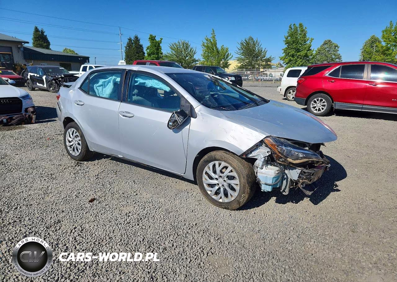 2017 Toyota Corolla Le VIN:2T1BURHE0HC936042 - 4