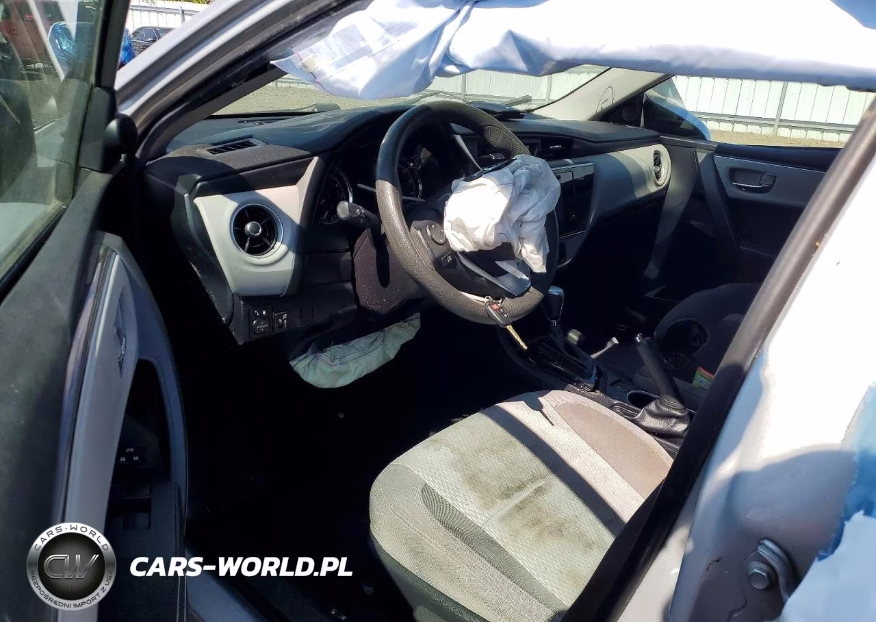 2017 Toyota Corolla Le VIN:2T1BURHE0HC936042 - 8