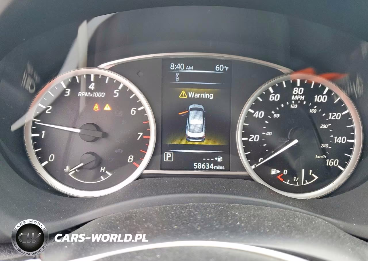 2018 Nissan Sentra Sr Turbo VIN:3N1CB7AP1JY233875 - 9